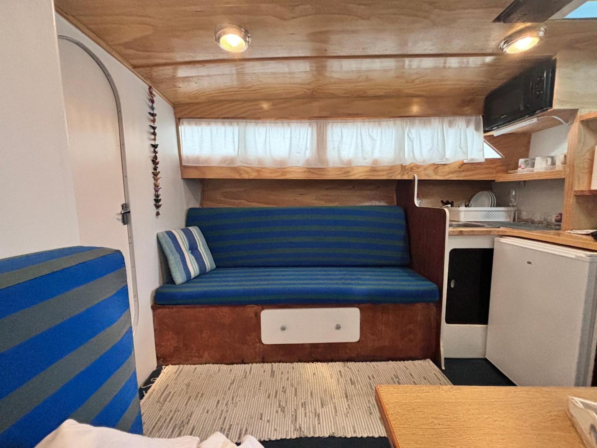 Hotel Wonderful Boat For Families And Friends Sant Adria de Besos Exteriér fotografie